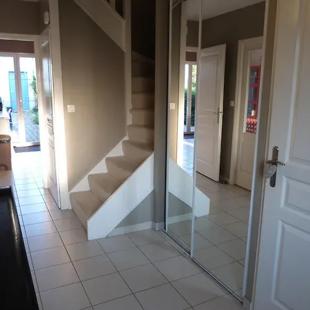 Hébergement de vacances Chez Grace Maison De Pour 8 Personnes