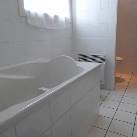 Hébergement de vacances Chez Grace Maison De Pour 8 Personnes